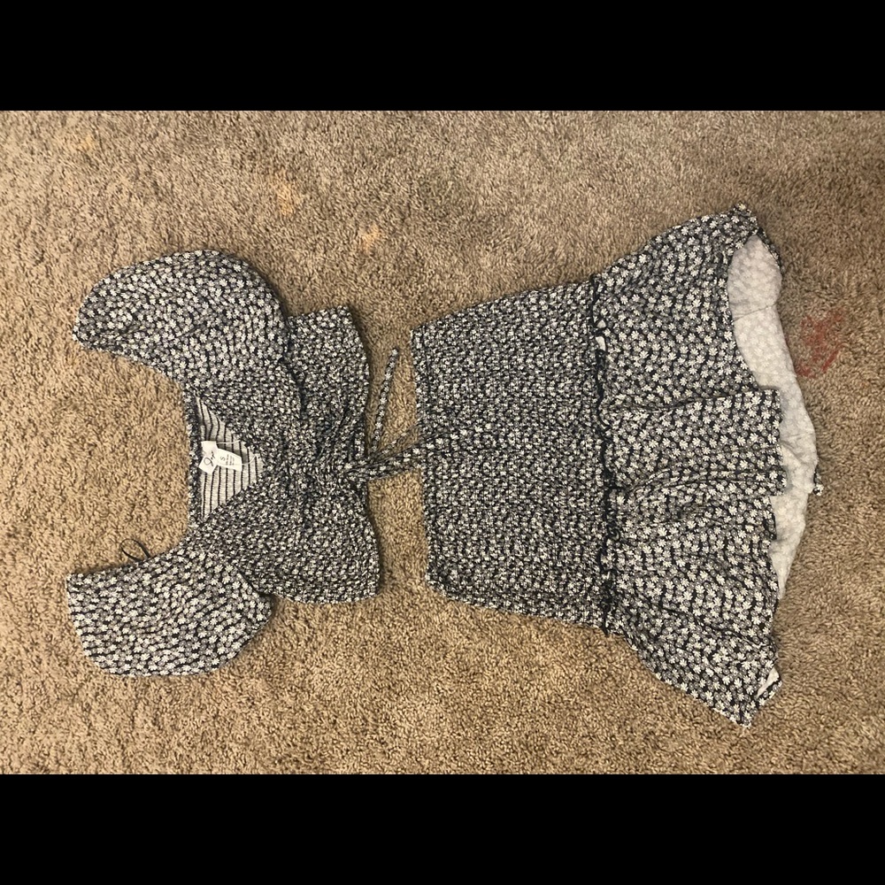Two piece set